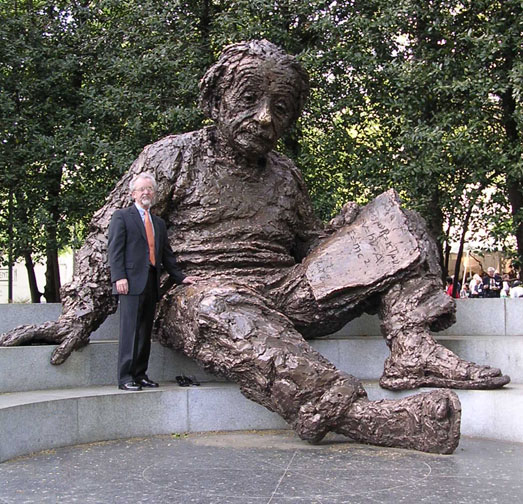 Dr. Plummer with Einstein Statue